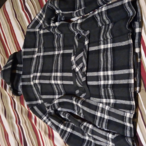 Blazers - Picture 7 of 9